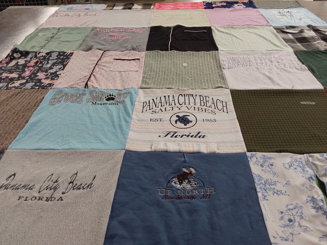 T-shirt quilt with beaches, travel themes by Tamara from KY