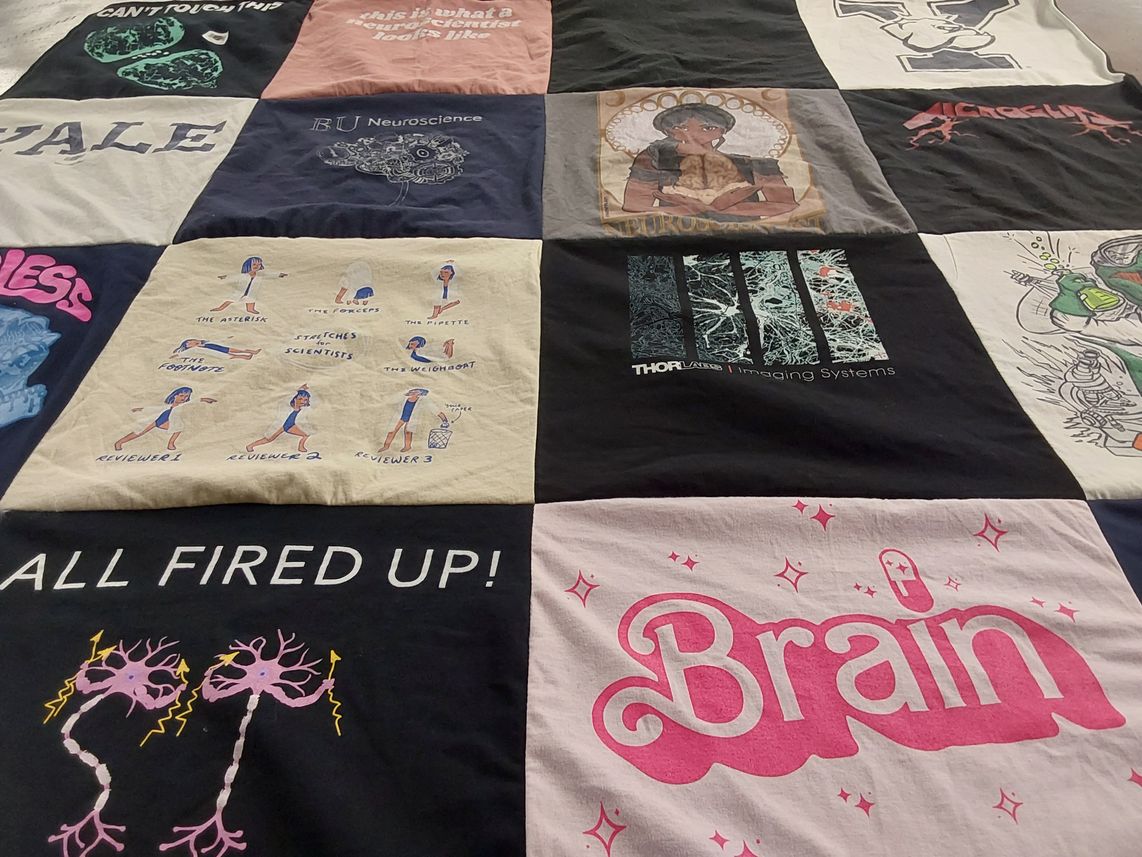 T-shirt quilt from yale university, boston university by Maria from MA