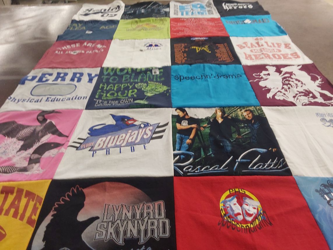 T-shirt quilt featuring perry bluejays by Melissa from IA
