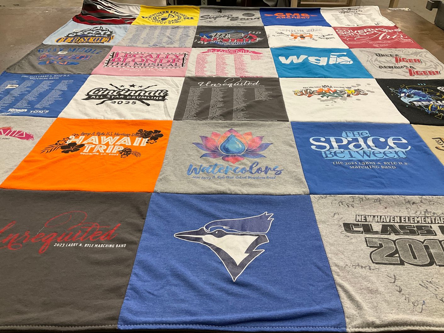 T-shirt quilt from new haven elementary school, larry a. ryle high school by Lori from KY