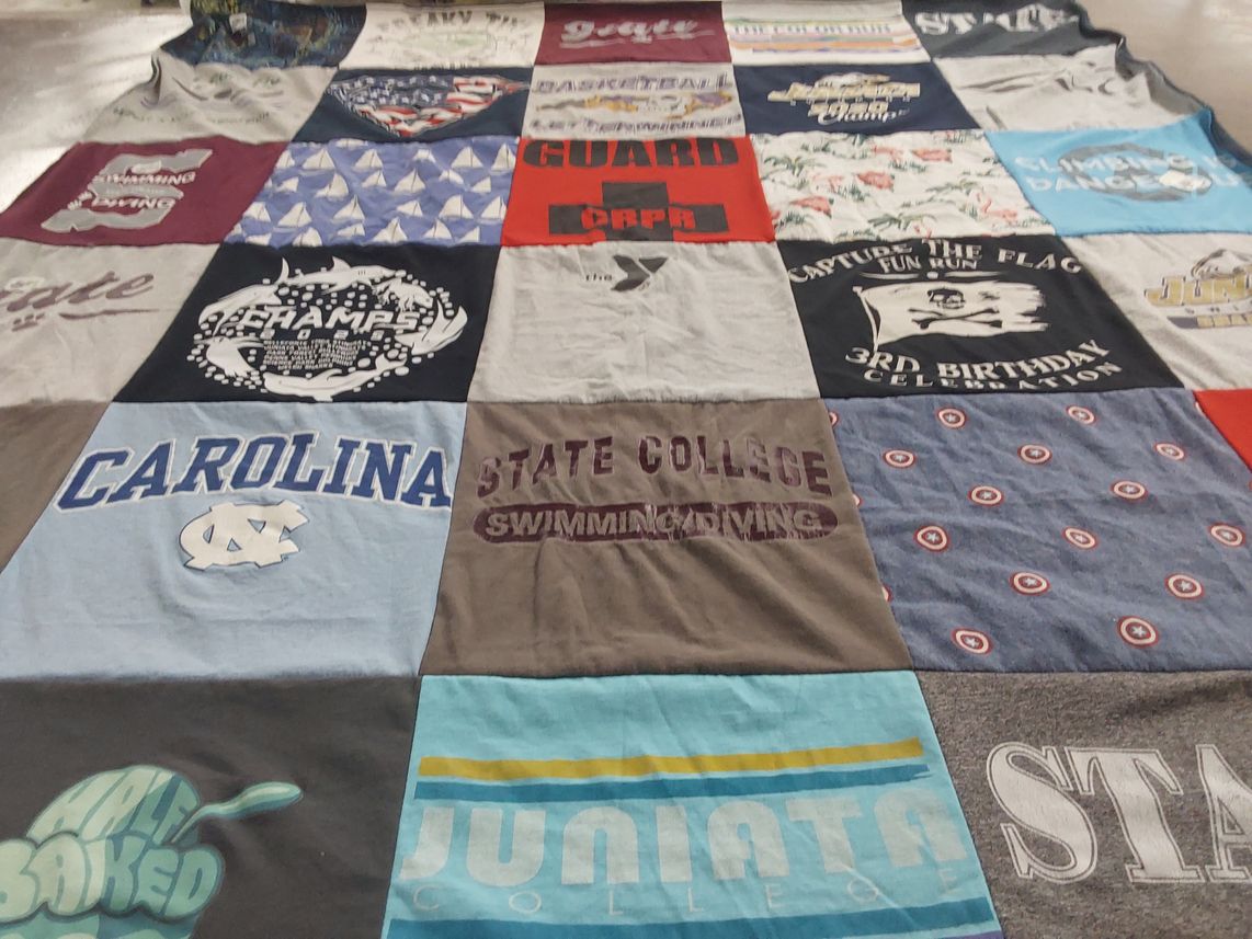 T-shirt quilt from university of north carolina, juniata college by Lynn from PA