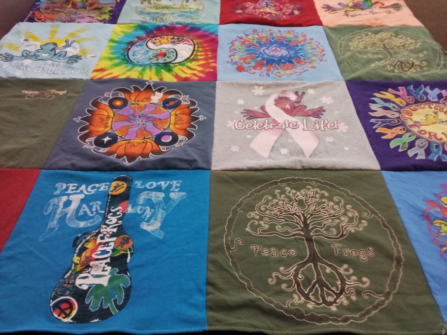 T-shirt quilt with nature, harmony themes by Charles from DE