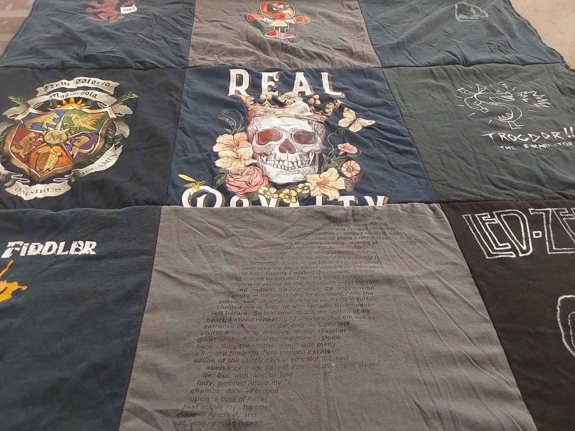 T-shirt quilt from new caledonia marzouca university by Robert from MD