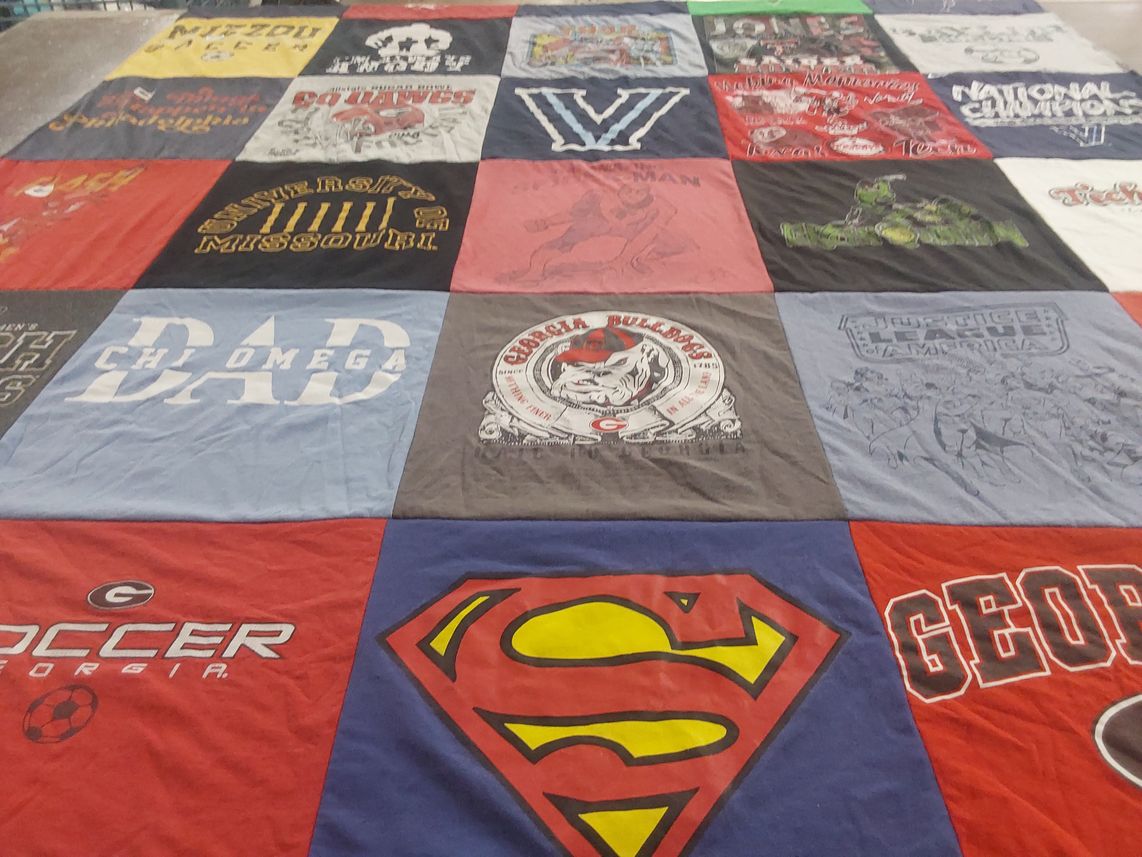 T-shirt quilt featuring bulldogs by Robert from FL