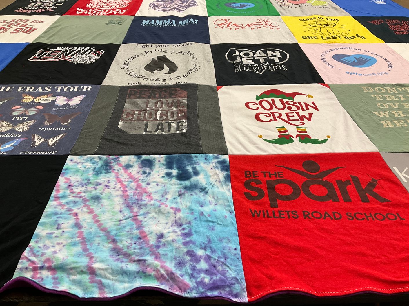 T-shirt quilt from willets road school by Elissa from NY