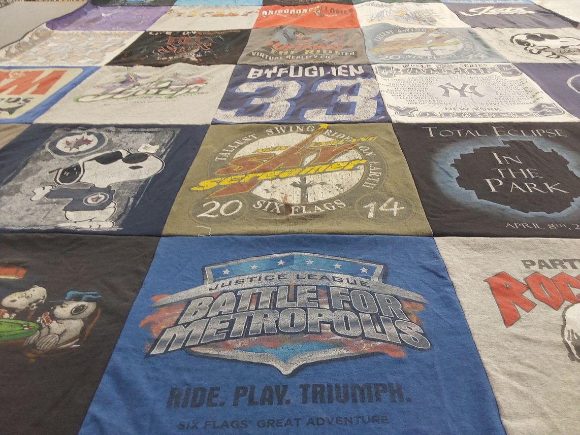 T-shirt quilt with amusement parks, entertainment themes by Arthur from NY