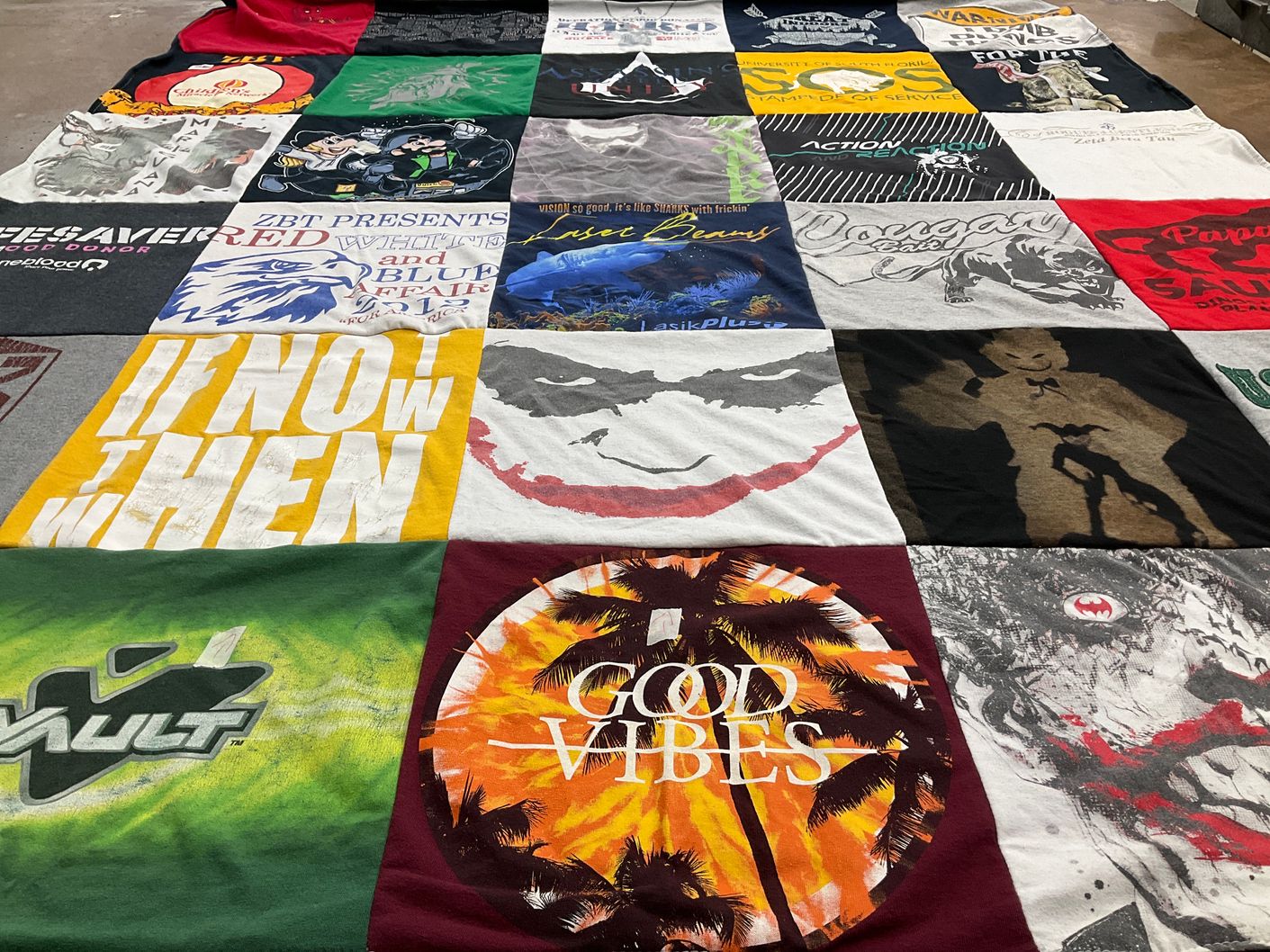 T-shirt quilt with graphic design, t-shirt collecting themes by Mark from FL