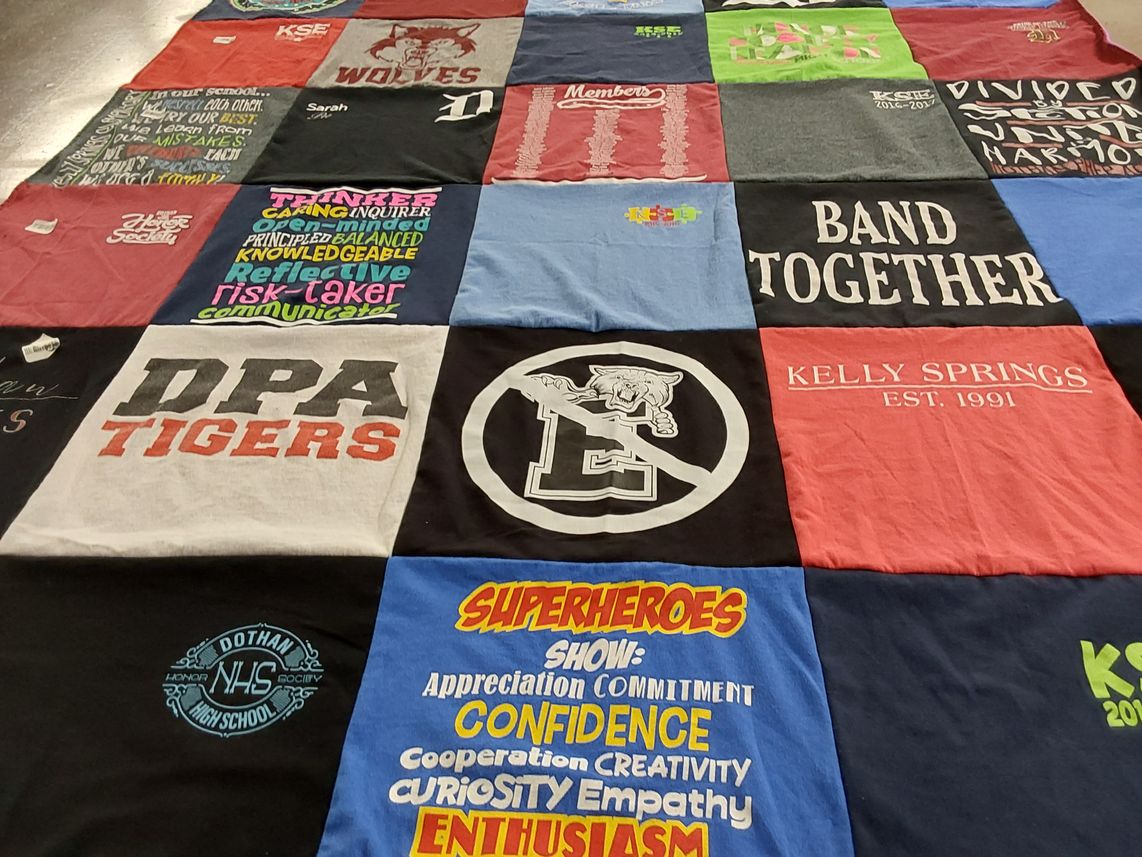 T-shirt quilt featuring dpa tigers by Rachel from AL