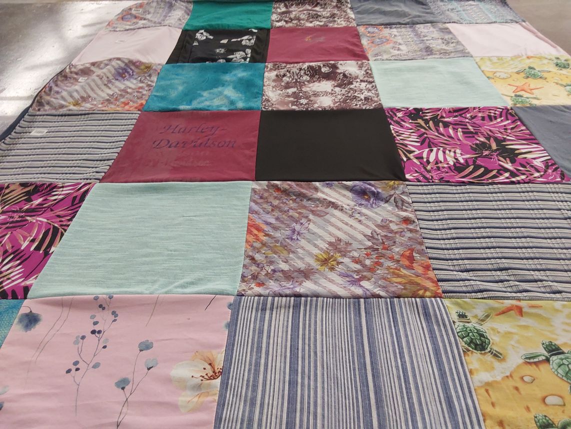 T-shirt quilt by Elyssa from FL