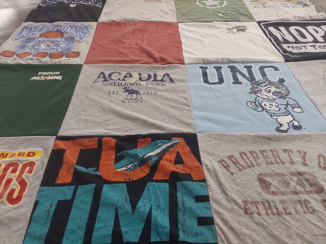 T-shirt quilt from university of north carolina by Tina from TN