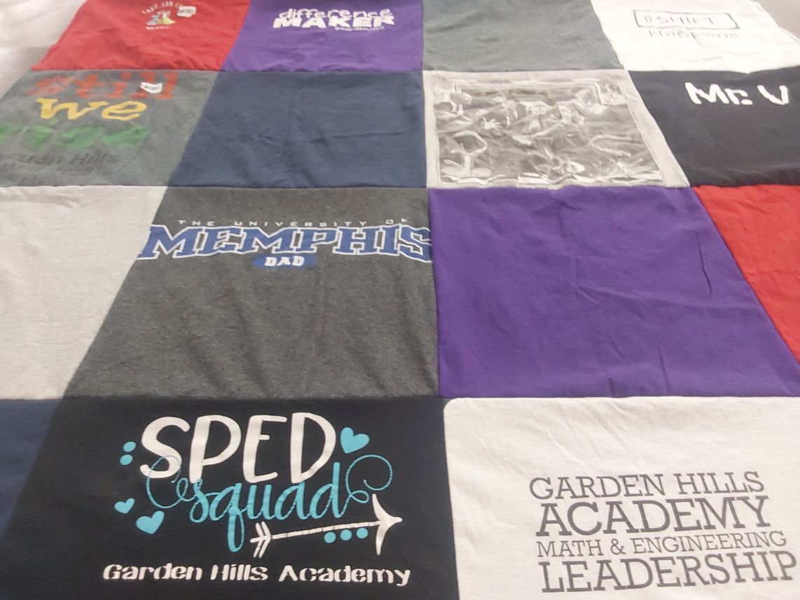 T-shirt quilt from garden hills academy, the university of memphis by Felicia from MS