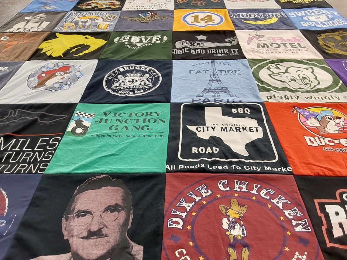 T-shirt quilt featuring bulldogs by Charles from TX