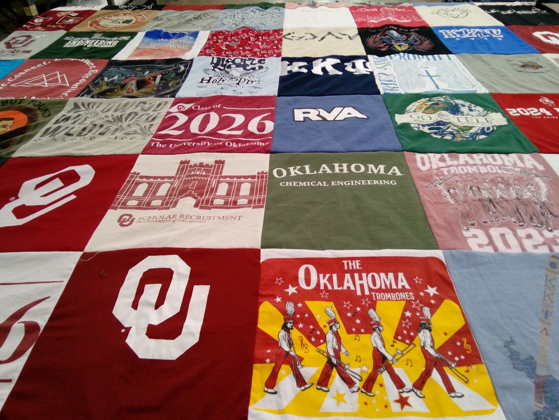 T-shirt quilt from university of oklahoma by Mende from TX