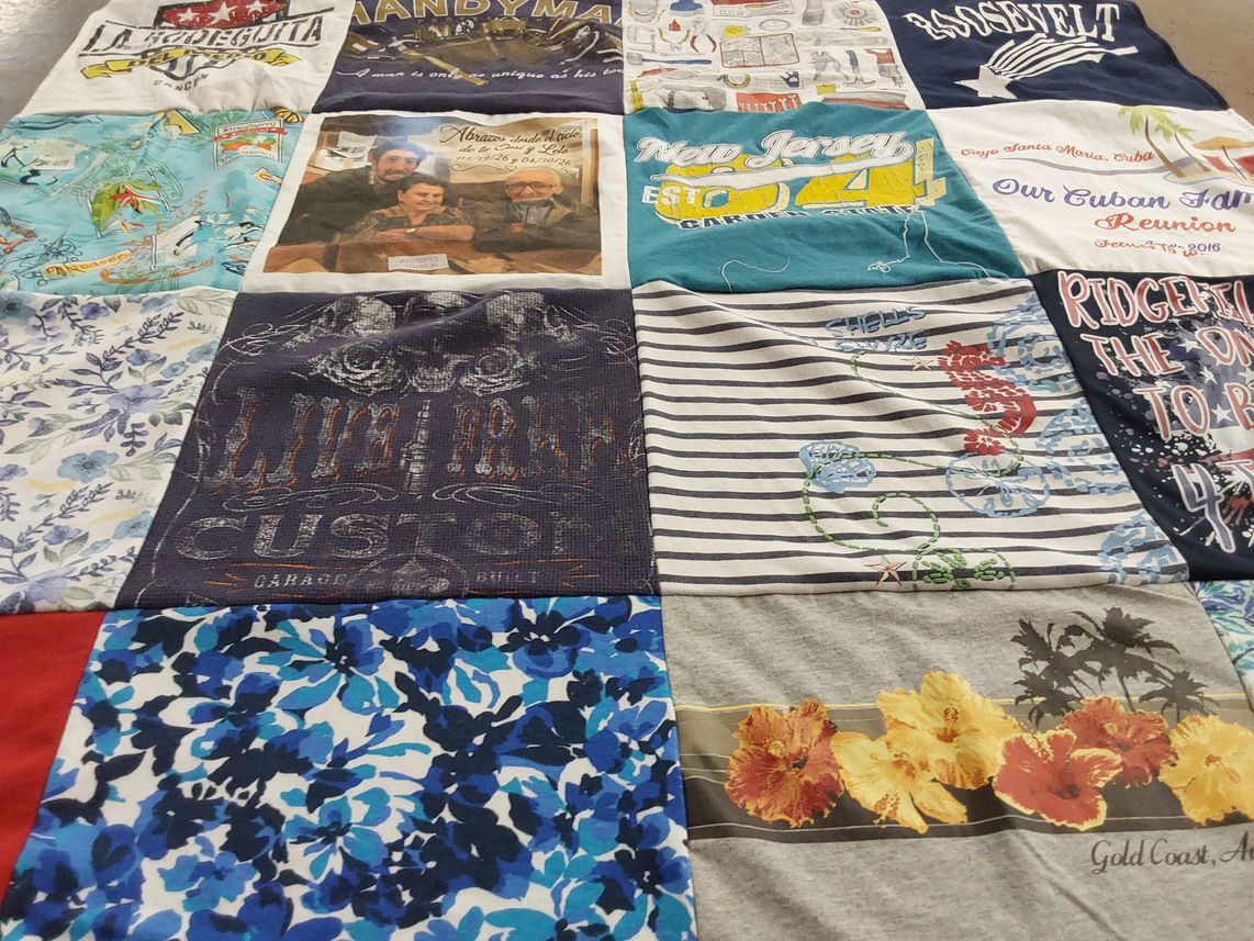 T-shirt quilt with cuban culture, family reunions themes by Arelys from NJ