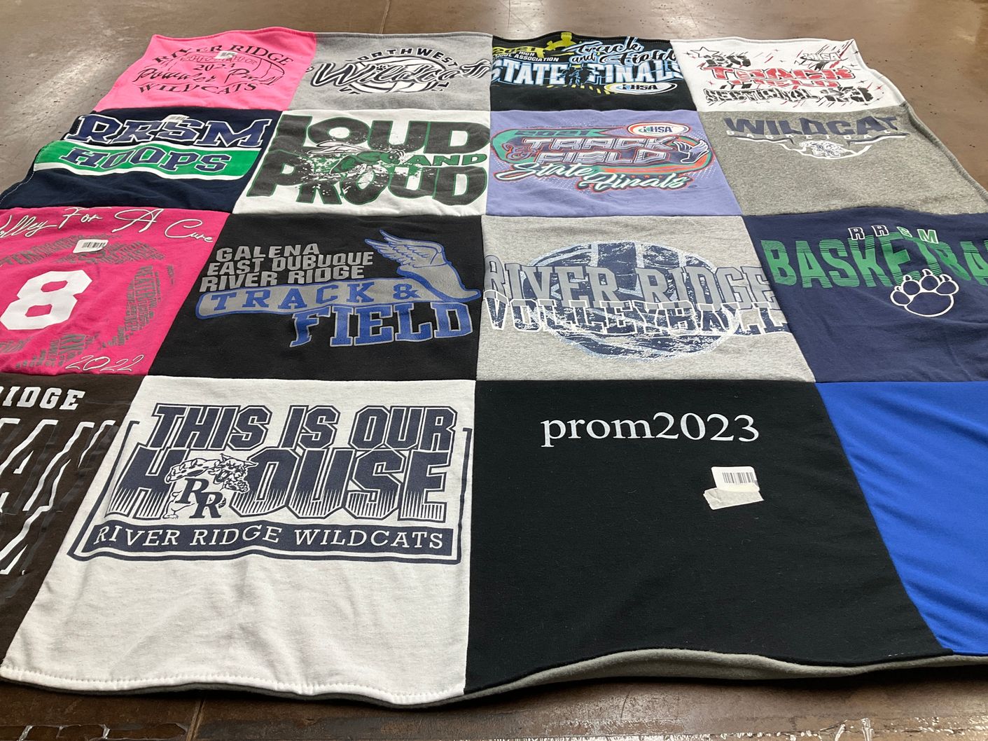T-shirt quilt featuring river ridge wildcats by Paula from IL