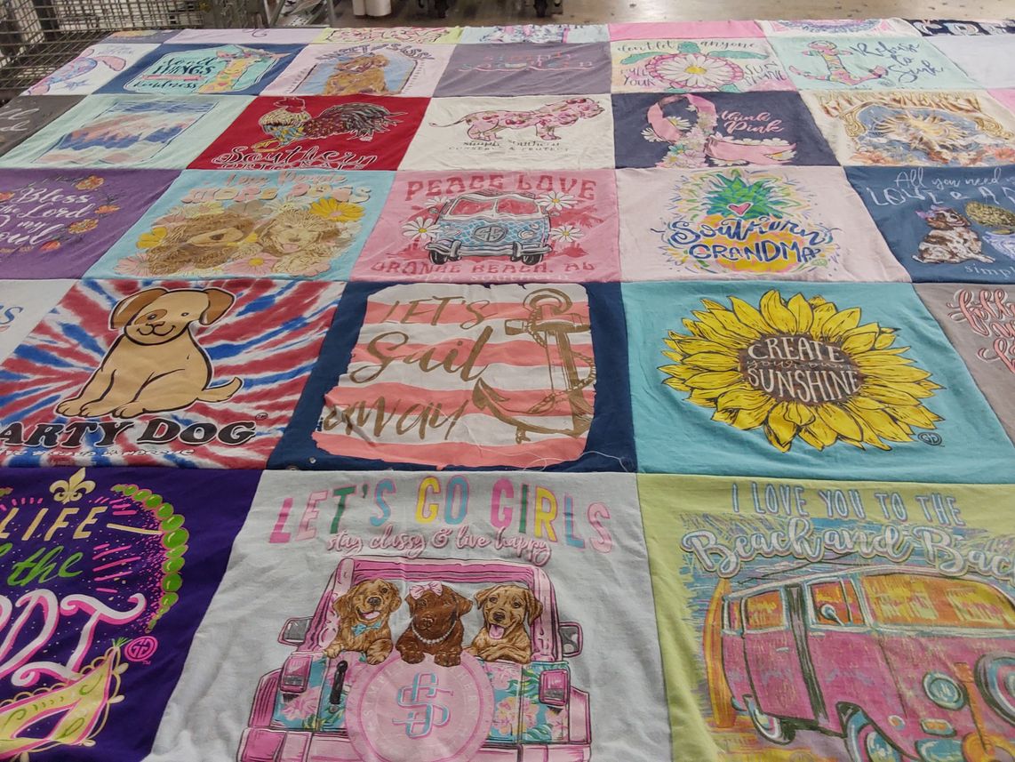T-shirt quilt with dogs, beach themes by Tiffany from AL