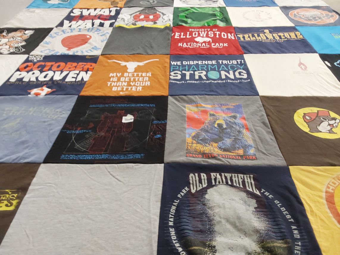 T-shirt quilt with national parks, pharmacy themes by Hoang from TX