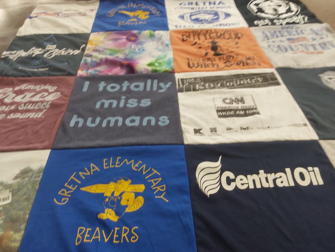 T-shirt quilt from gretn elementary school by Judy from VA