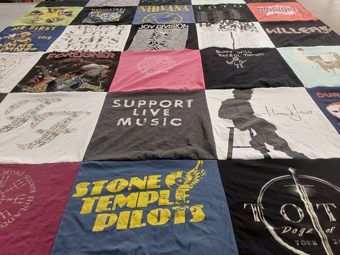 T-shirt quilt with music, live performances themes by Shane from UT