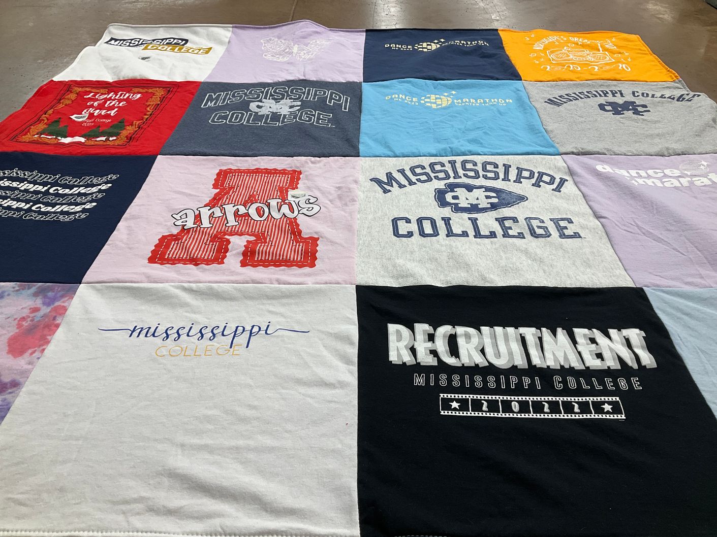 T-shirt quilt from mississippi college by Grace from LA