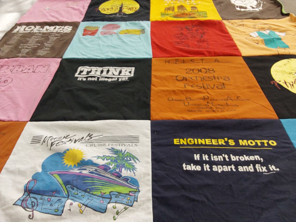 T-shirt quilt from university of northern iowa by Lisa from IA