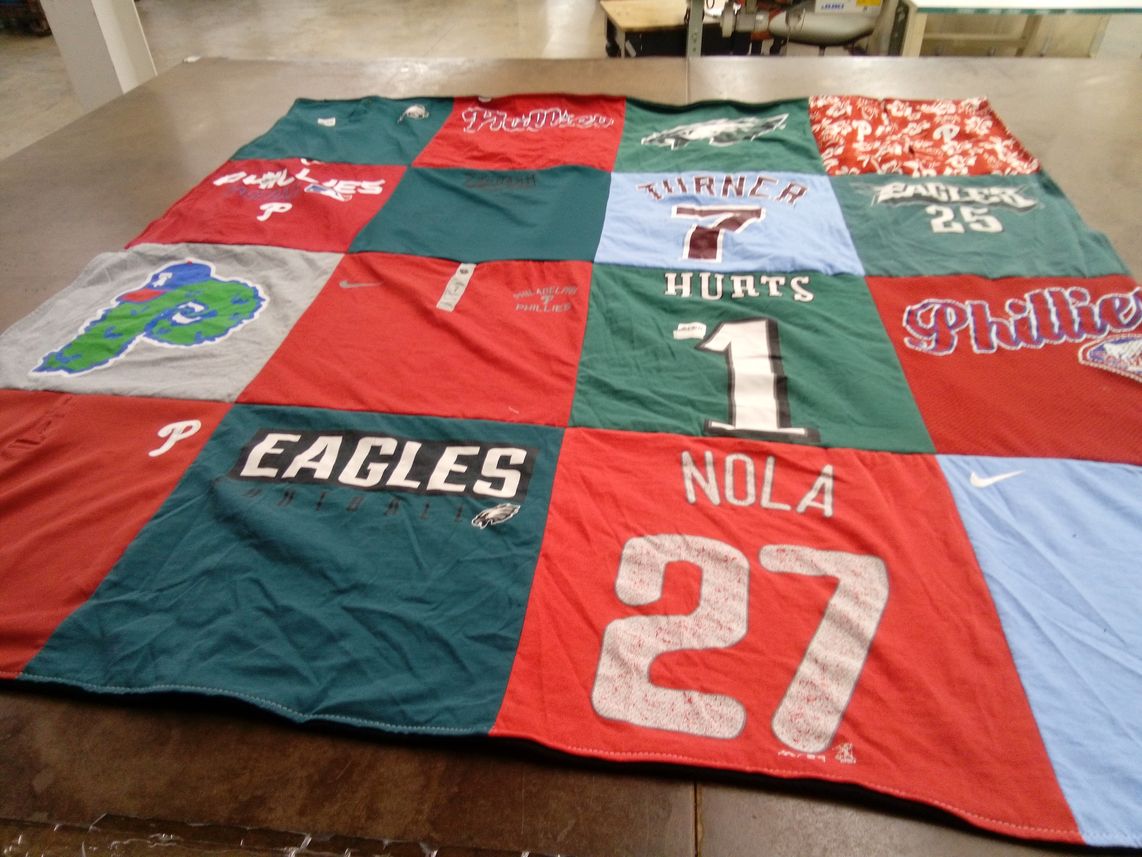 T-shirt quilt featuring philadelphia eagles, philadelphia phillies by Beverly from PA
