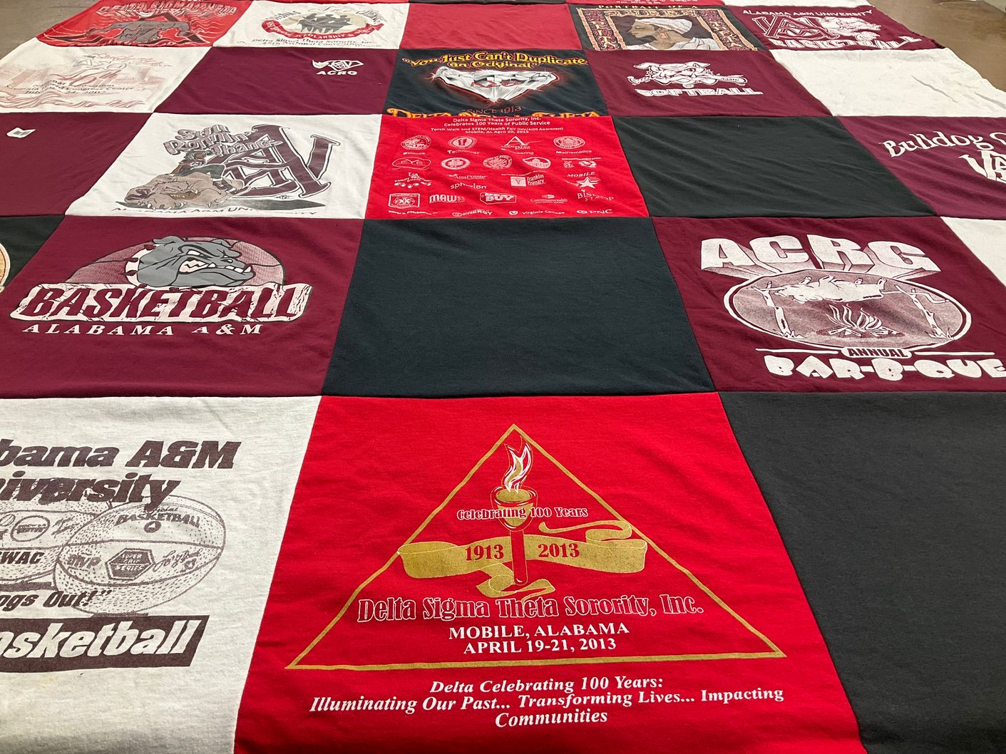 T-shirt quilt from alabama agricultural and mechanical university by Linda from MI