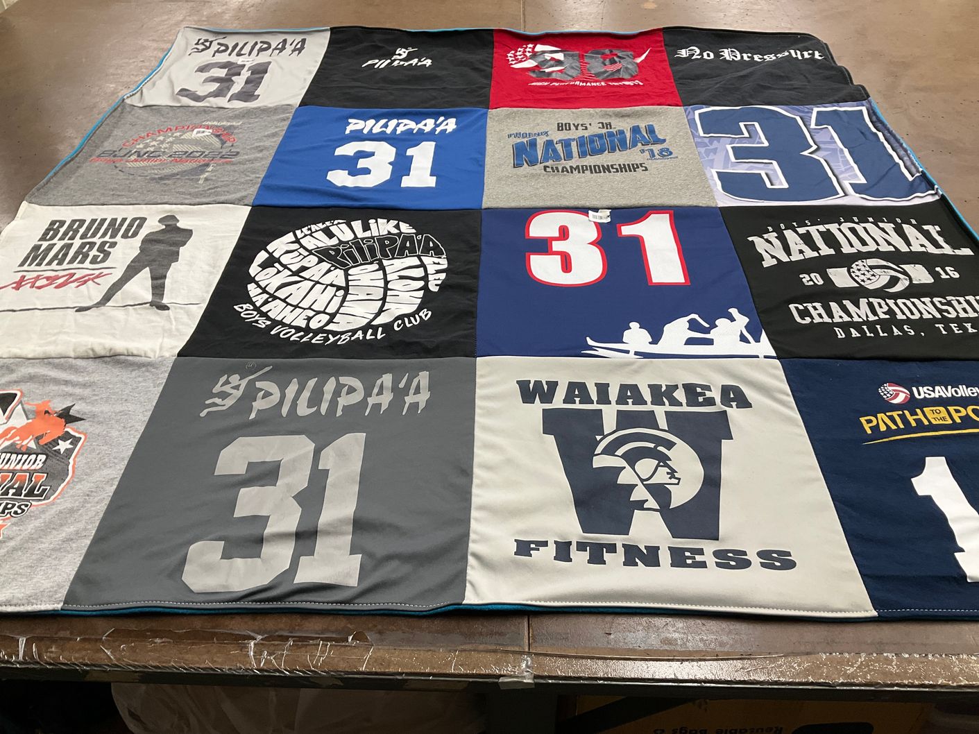 T-shirt quilt from pilipa'a, waikea by Pauline from HI
