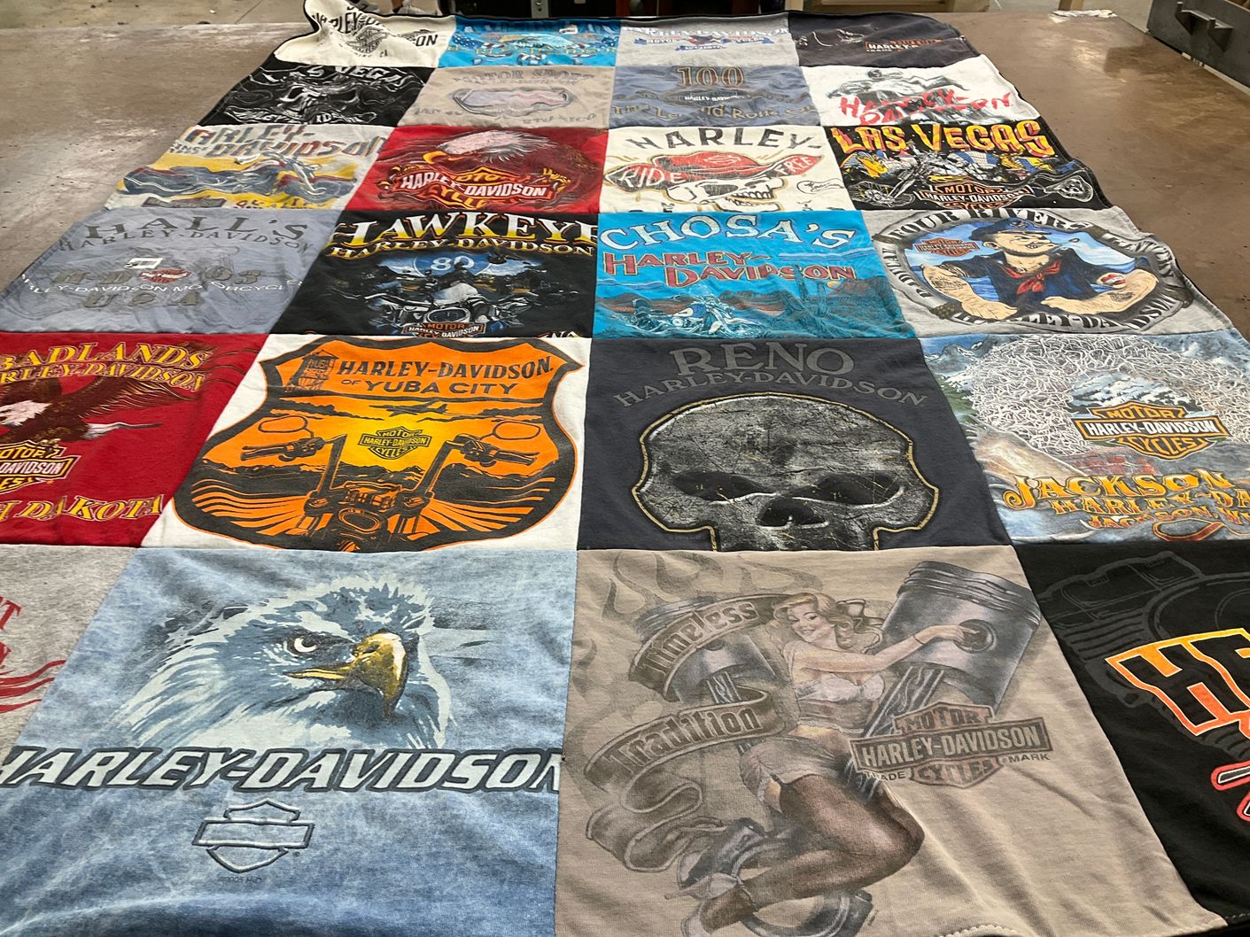 T-shirt quilt with motorcycles themes by Willie from CA