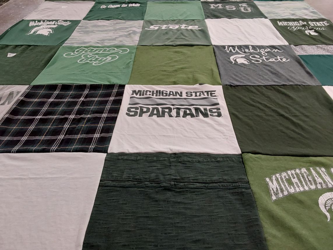 T-shirt quilt featuring michigan state spartans by Rebecca from TX