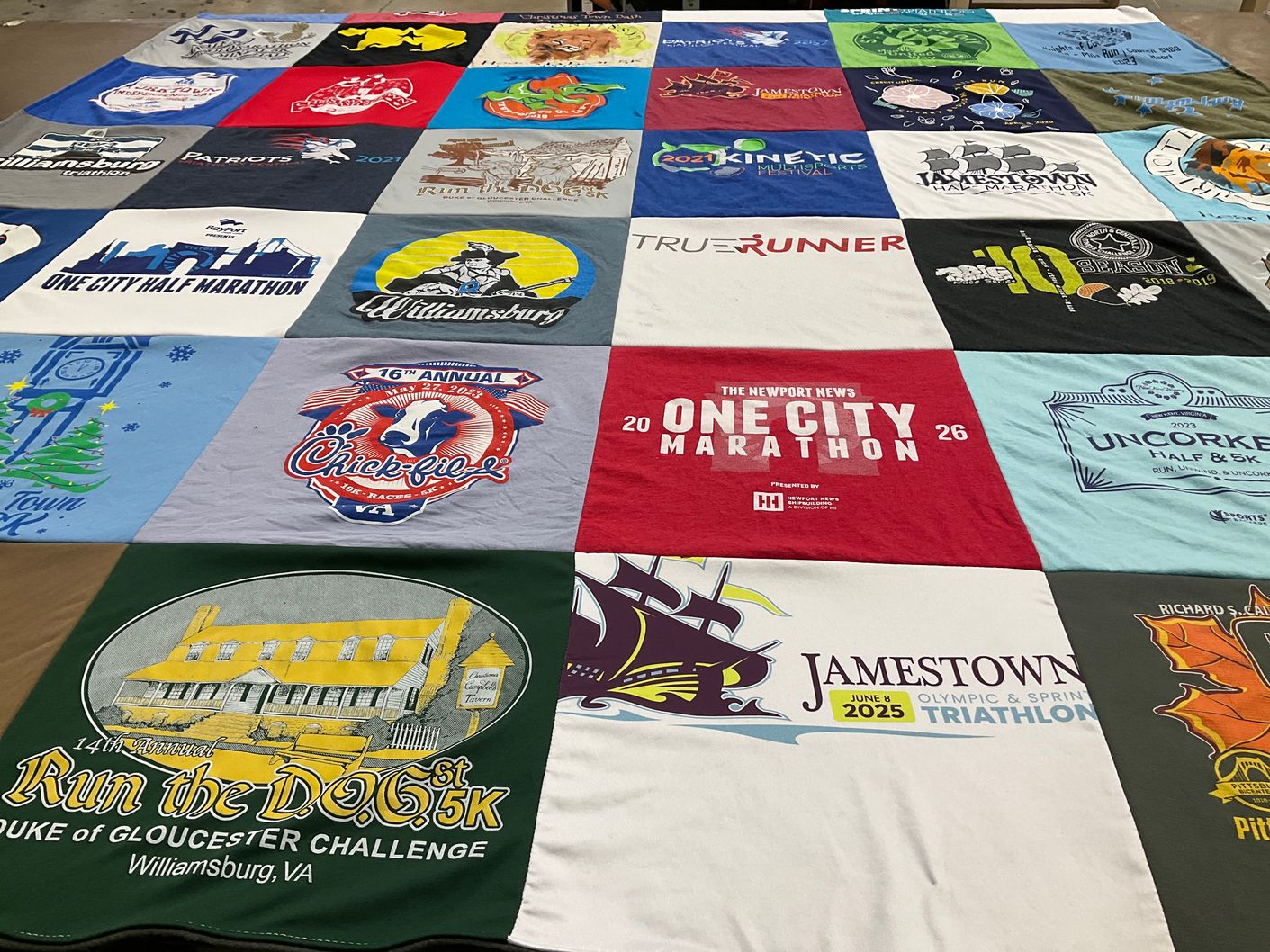 T-shirt quilt with running, marathons themes by Stephanie from MD