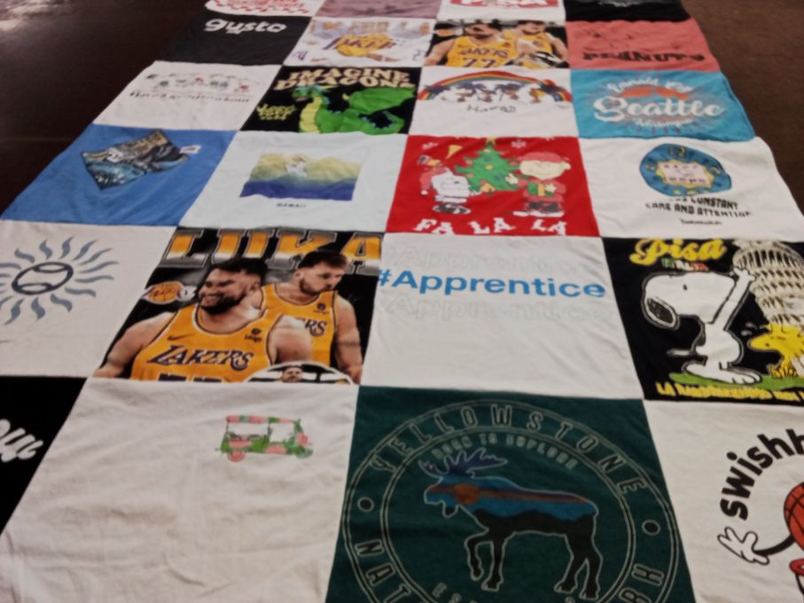 T-shirt quilt featuring los angeles lakers by Katrina from CA