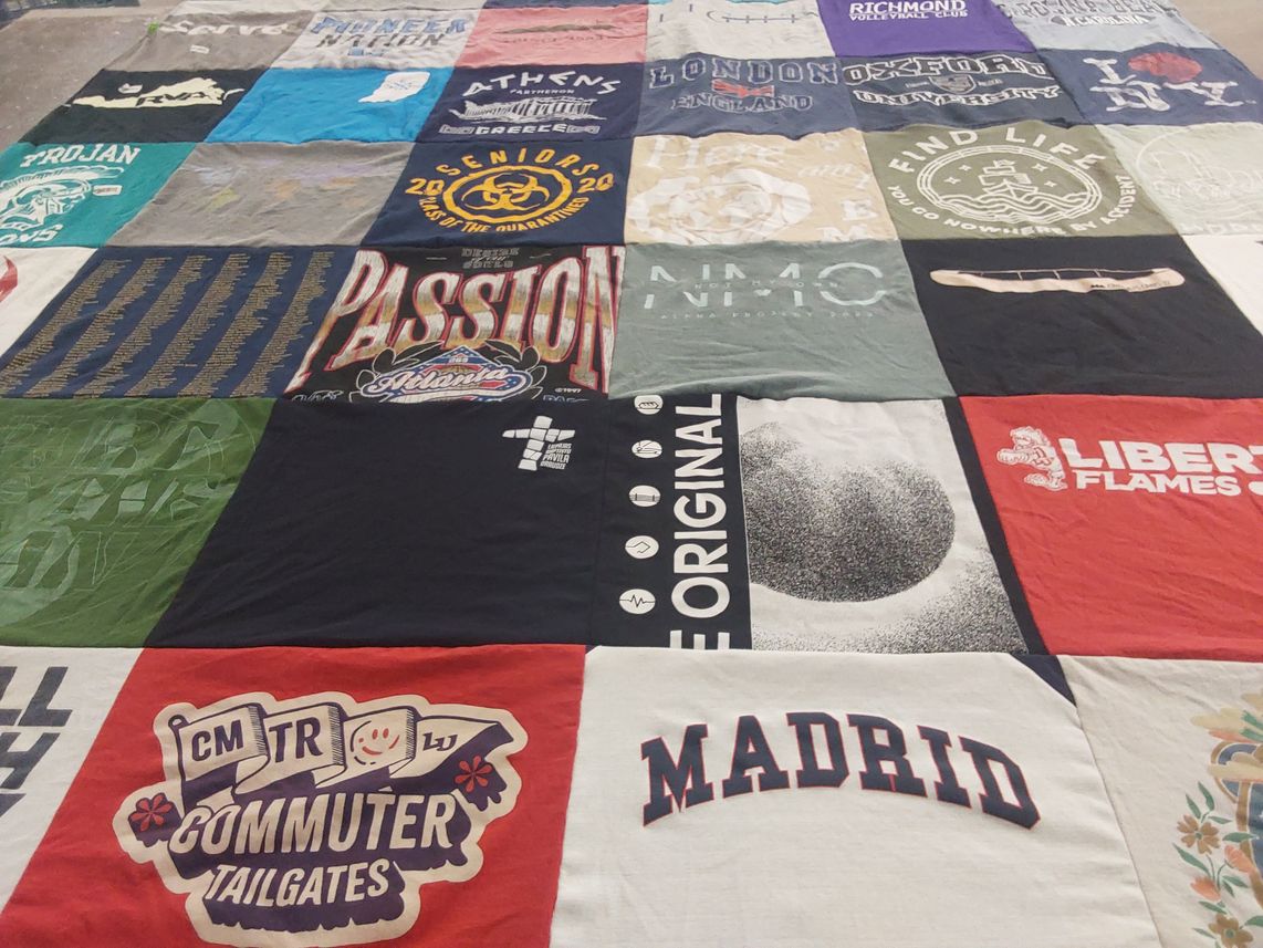 T-shirt quilt from london oxford university, liberty university by Juliana from VA