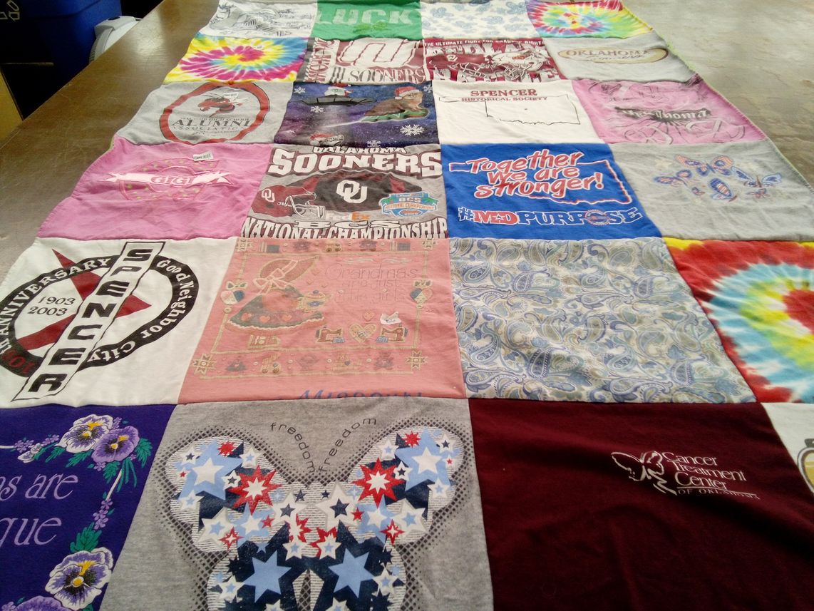 T-shirt quilt from university of oklahoma by Georgia from OK