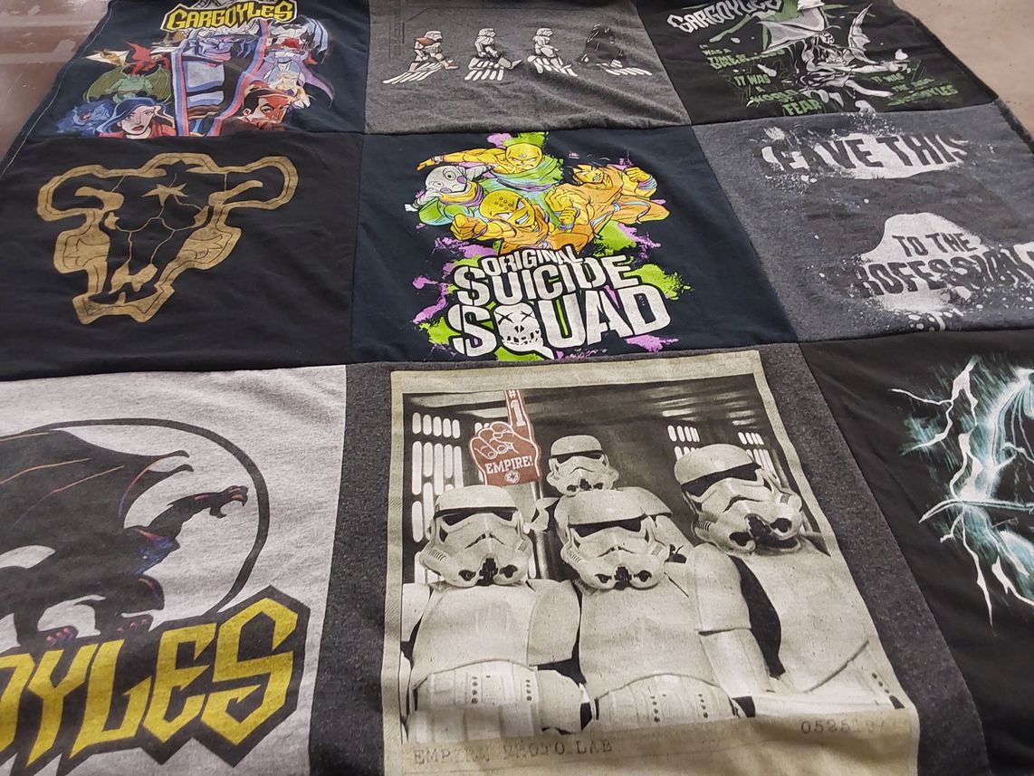 T-shirt quilt with animation, comics themes by Sarah from FL