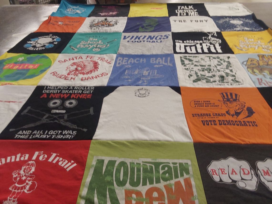T-shirt quilt with roller skating, politics themes by Danyel from IL