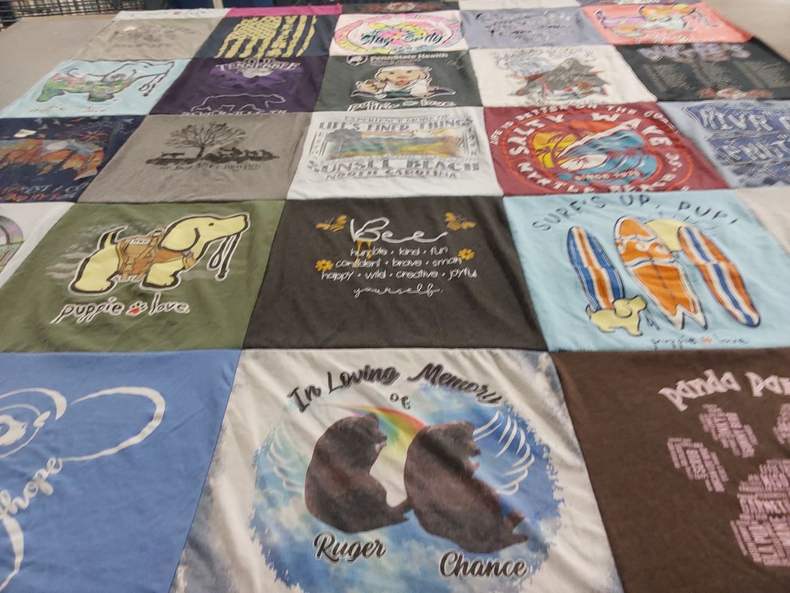 T-shirt quilt with pets, animals themes by Lori from PA