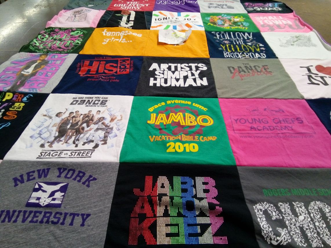 T-shirt quilt from new york university by Danielle from TX