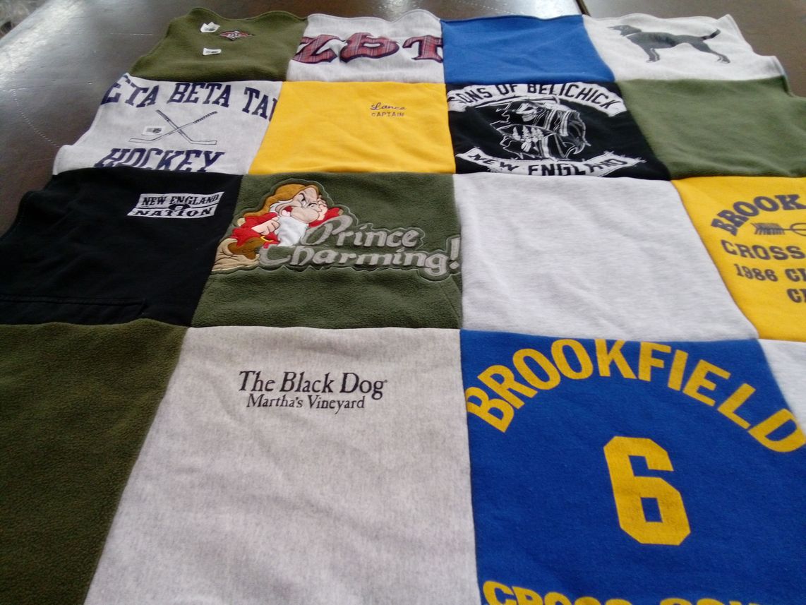 T-shirt quilt from brookfield cross country by Robert from AR