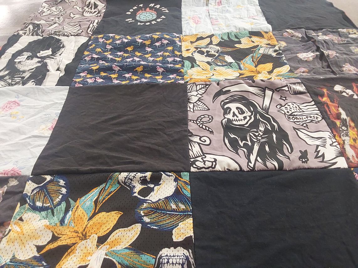 T-shirt quilt with skulls, flamingos themes by Debbie from NJ