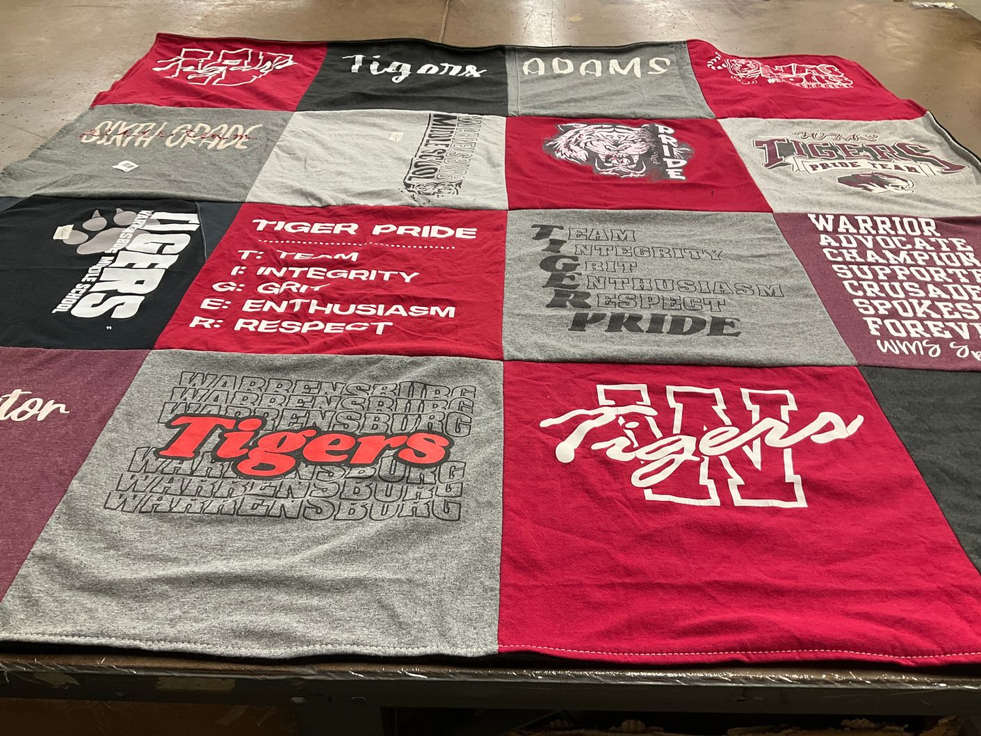 T-shirt quilt featuring warrensburg tigers by Dacia from MO