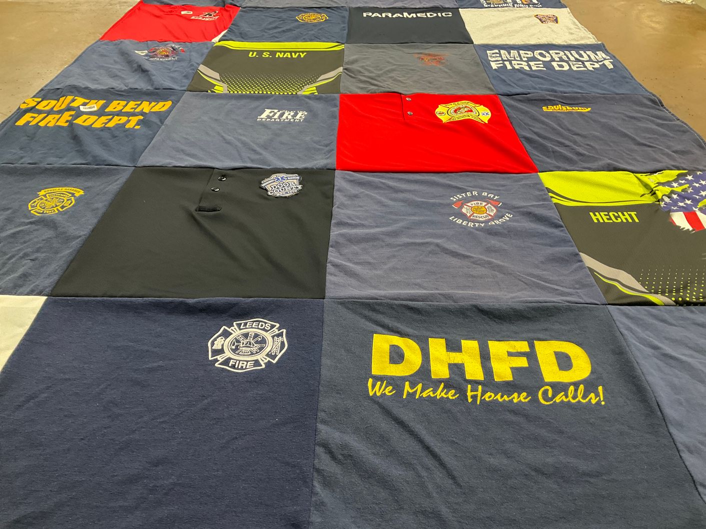 T-shirt quilt from dordt college by Liz from WI