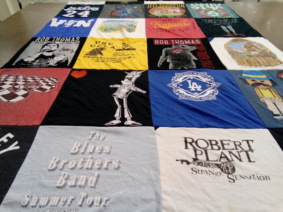 T-shirt quilt from university of southern california by Nicole from CA