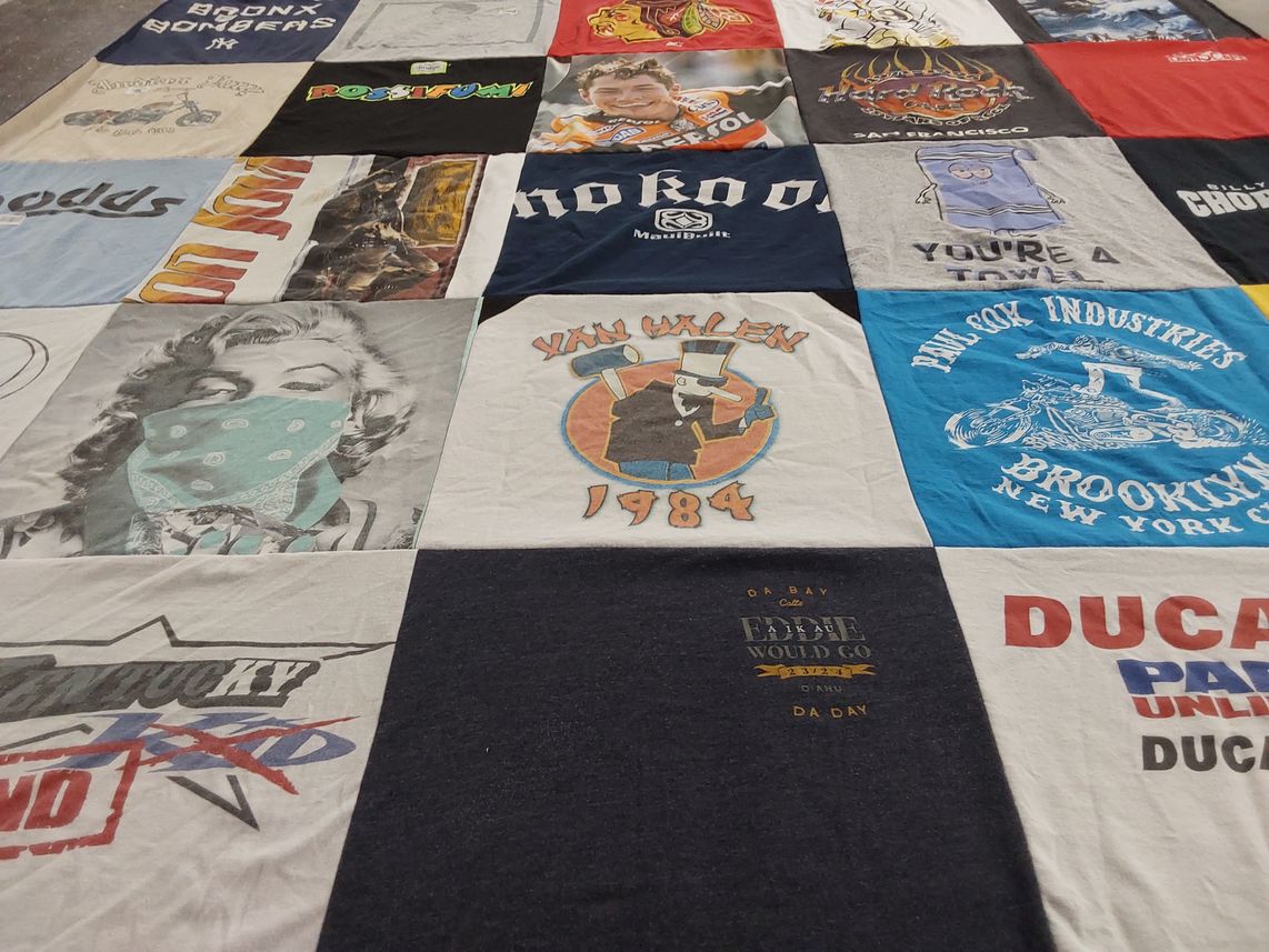 T-shirt quilt featuring new york yankees by Edward from IN