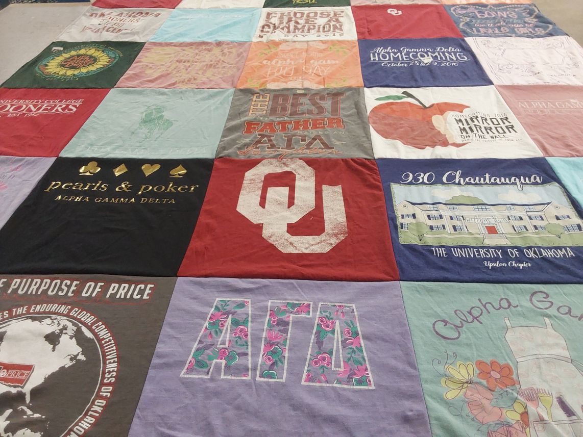 T-shirt quilt from the university of oklahoma by Alexa from CA