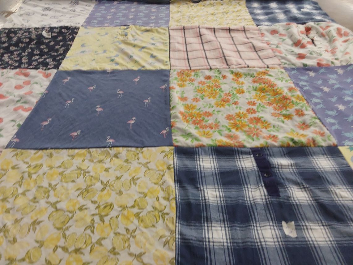 T-shirt quilt with flamingos, lemons themes by Vincent from FL
