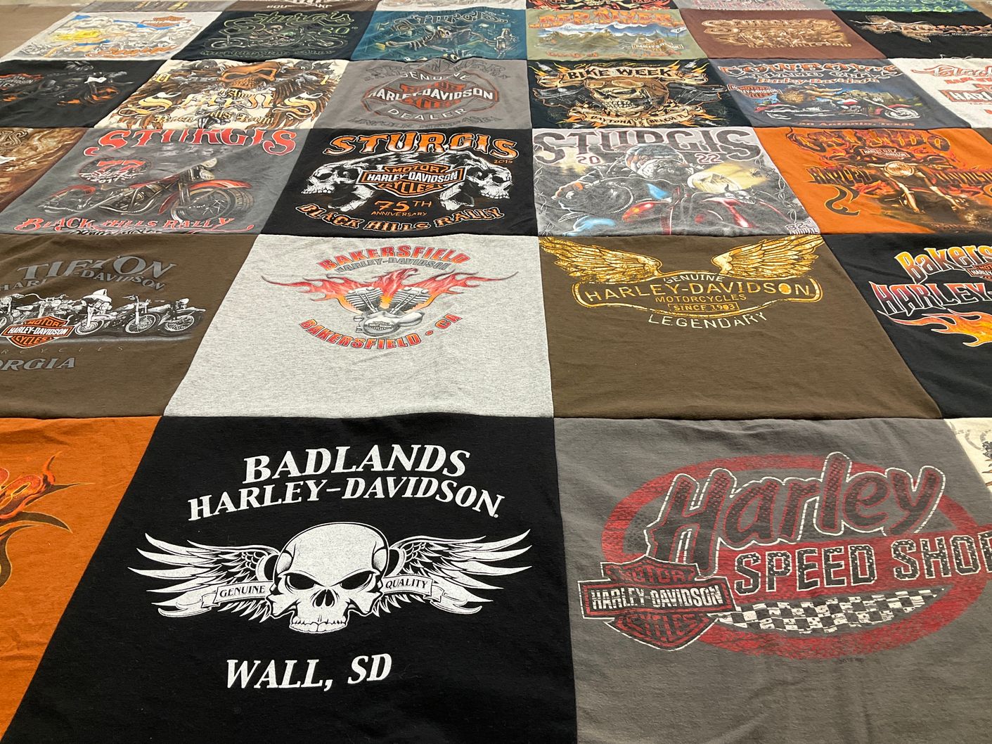 T-shirt quilt with motorcycles, biking themes by Myron from MT