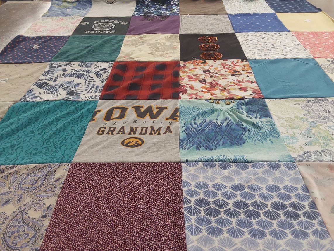 T-shirt quilt featuring iowa hawkeyes by Trudy from WI