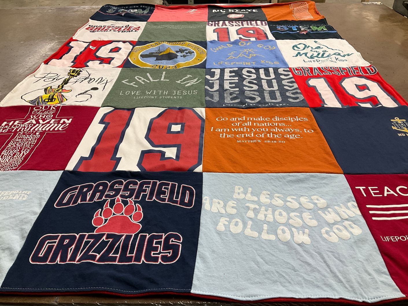 T-shirt quilt featuring grassfield grizzlies by Melani from VA