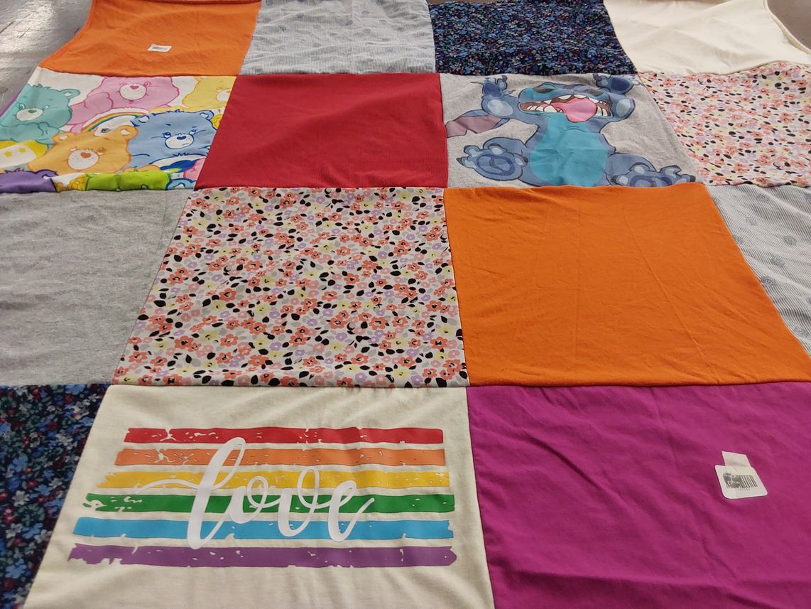 T-shirt quilt by Donna from CA